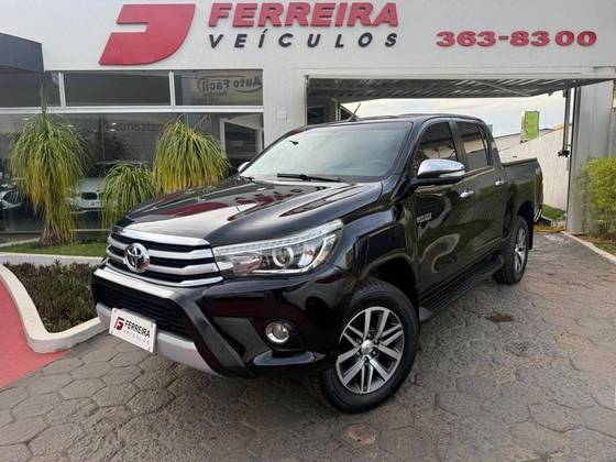 TOYOTA HILUX 2.8 SRX 4X4 CD 16V DIESEL 4P AUTOMÁTICO